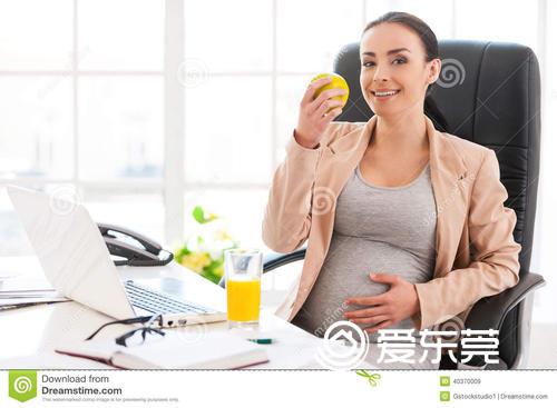 她们决定离开互联网公司？她们有不同看法