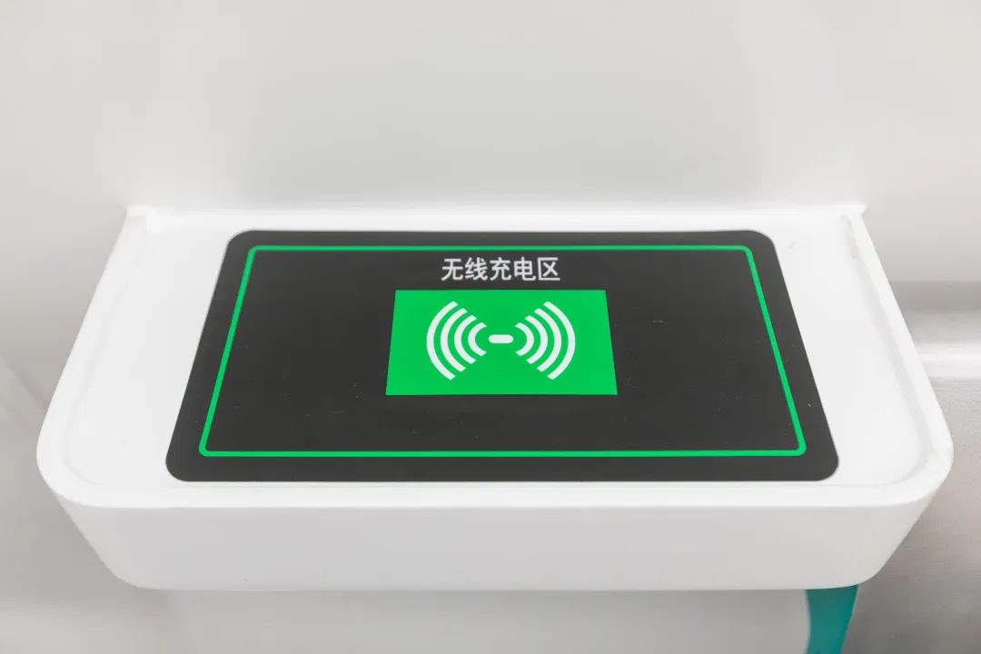 11cf291d-57d9-4de8-a07e-cd0c413dbad3 11cf291d-57d9-4de8-a07e-cd0c413dbad3